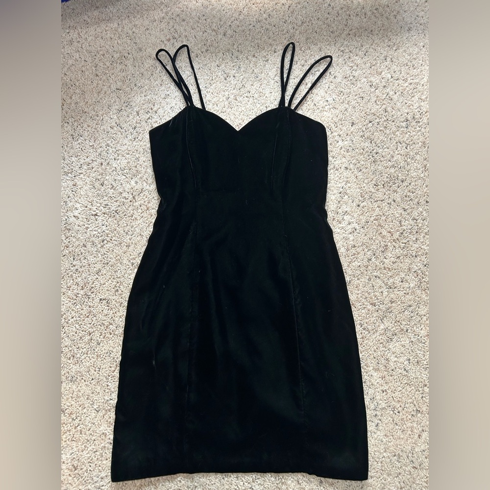 Vintage The Limited Black Velvet Sweetheart Neckline Cocktail Dress size 6